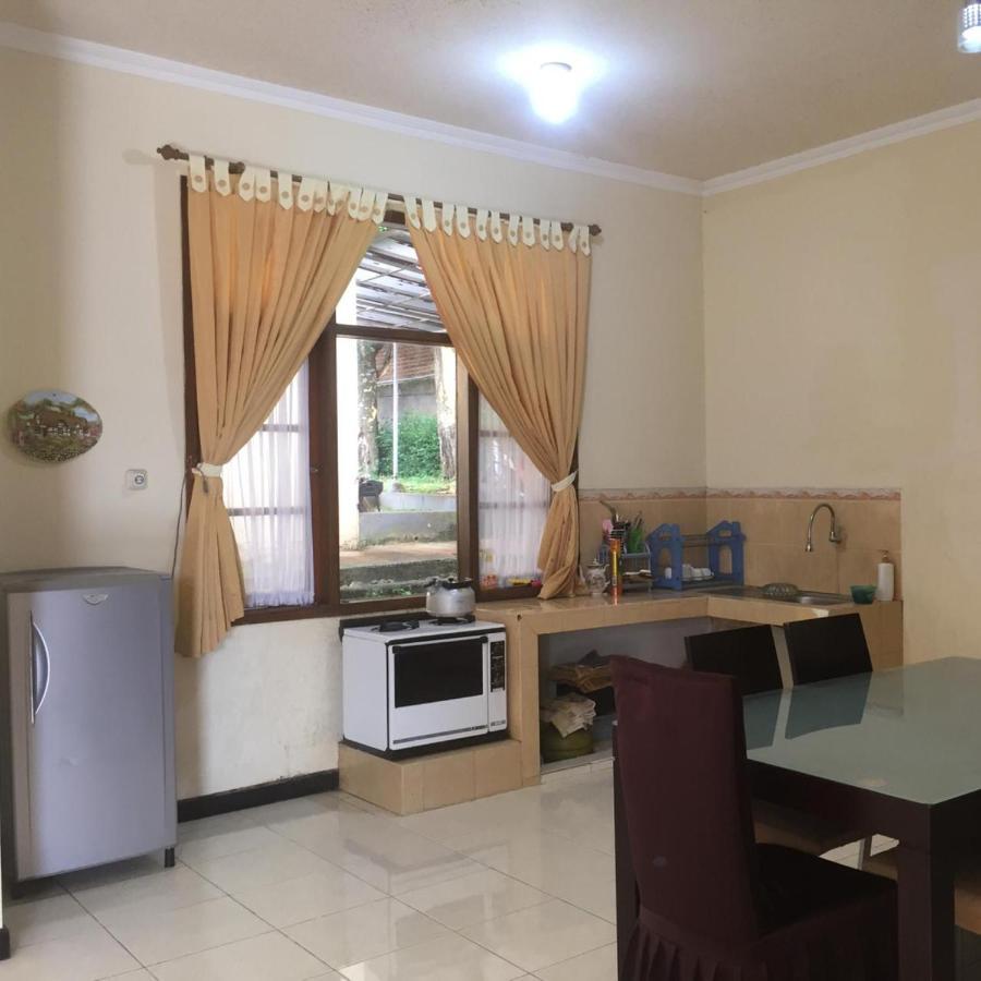 Bukit Punclut Villa