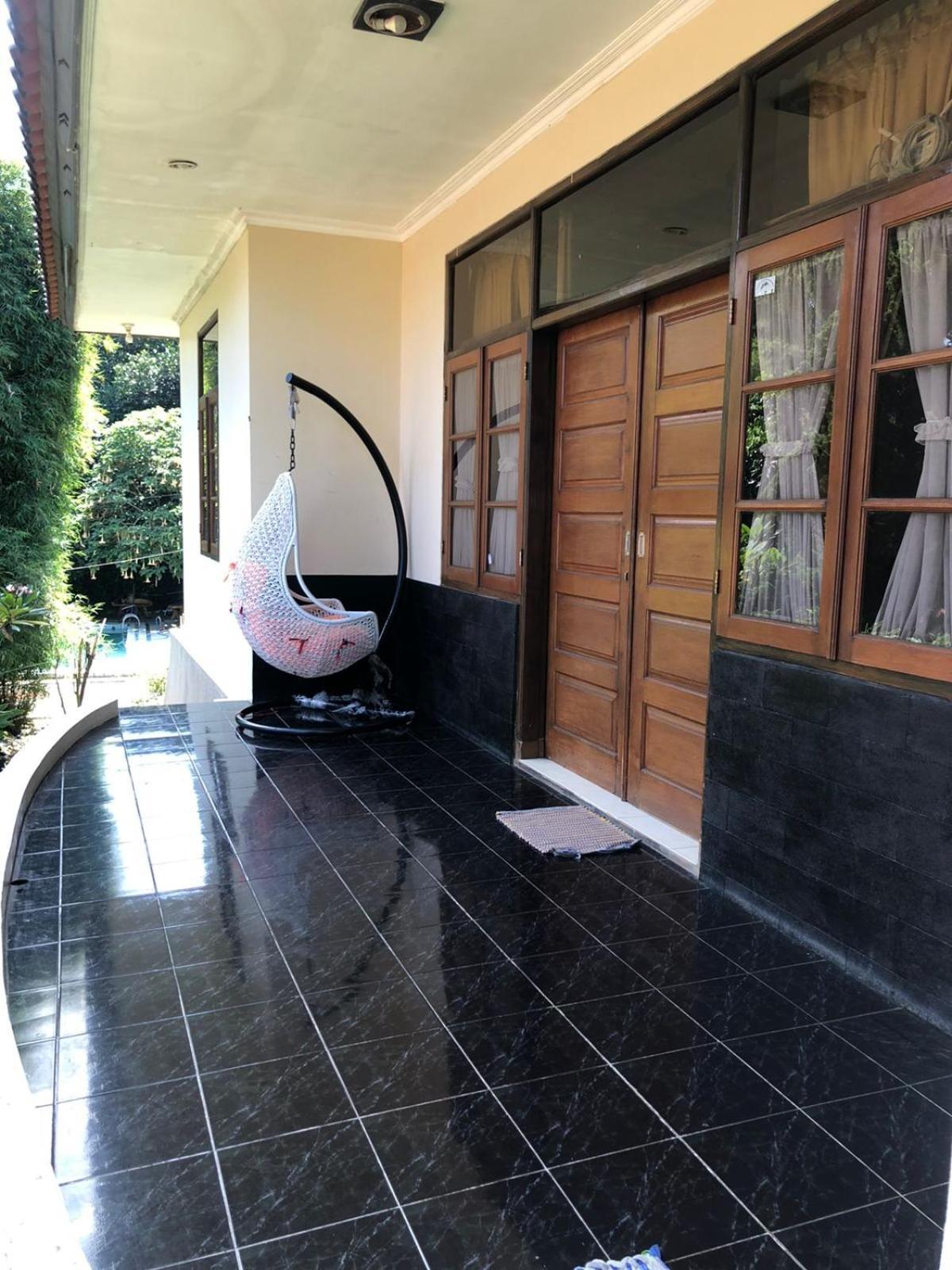 Villa Bukit Punclut *